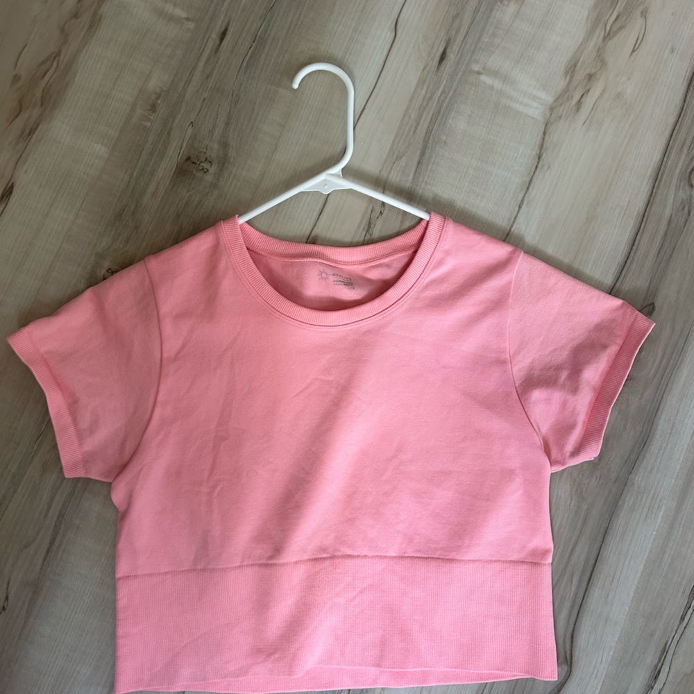 Offline by aerie pink athletic crop top